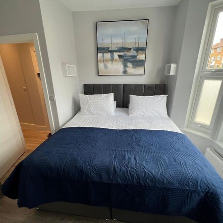 Aisiki Apartments: Pet-Friendly Duplexes with Air Con & Free WiFi Finchley Exterior photo