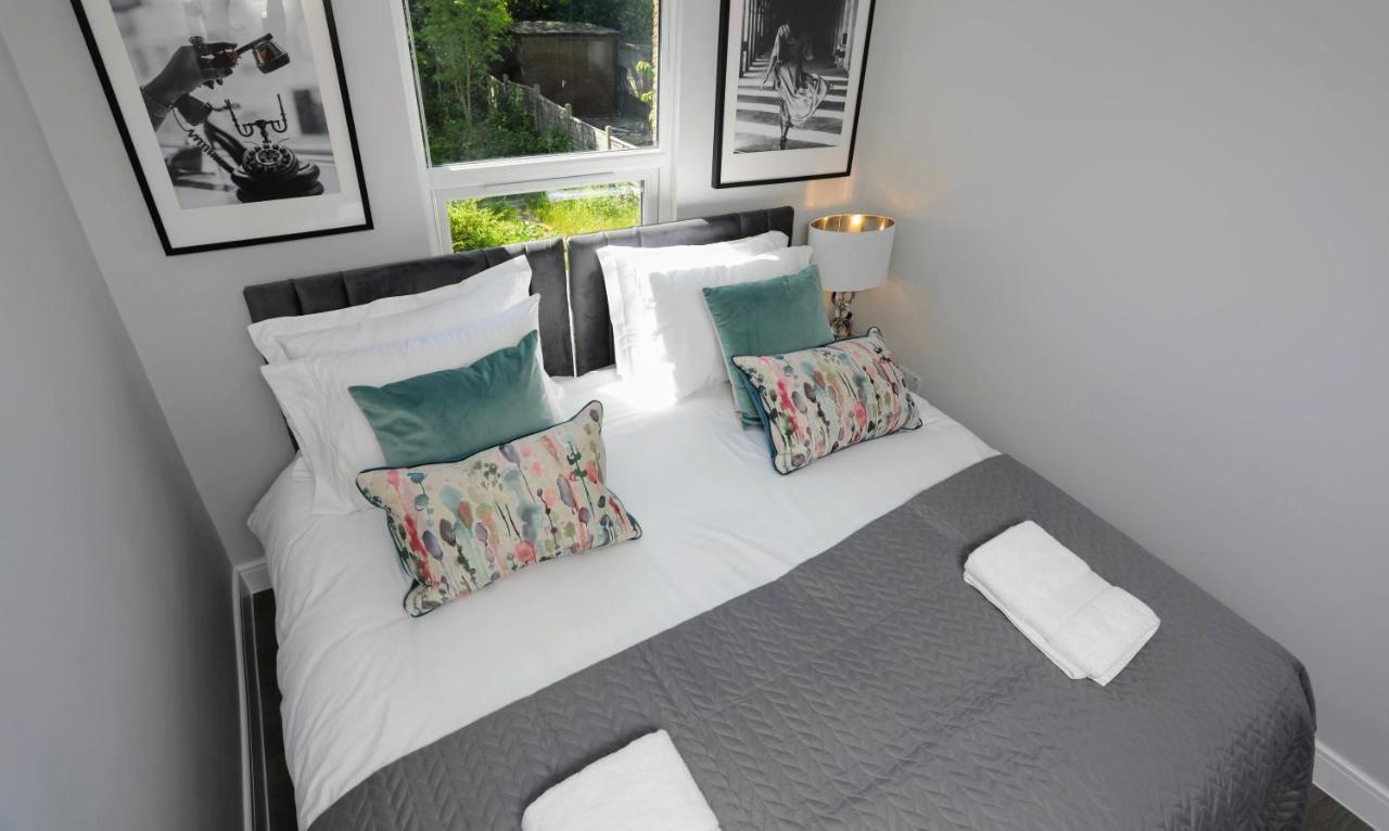Aisiki Apartments: Pet-Friendly Duplexes with Air Con & Free WiFi Finchley Exterior photo