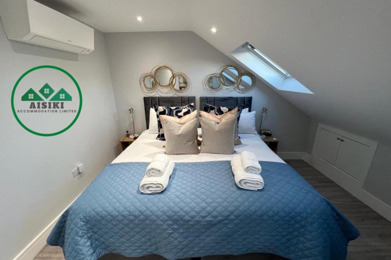 Aisiki Apartments: Pet-Friendly Duplexes with Air Con & Free WiFi Finchley Exterior photo