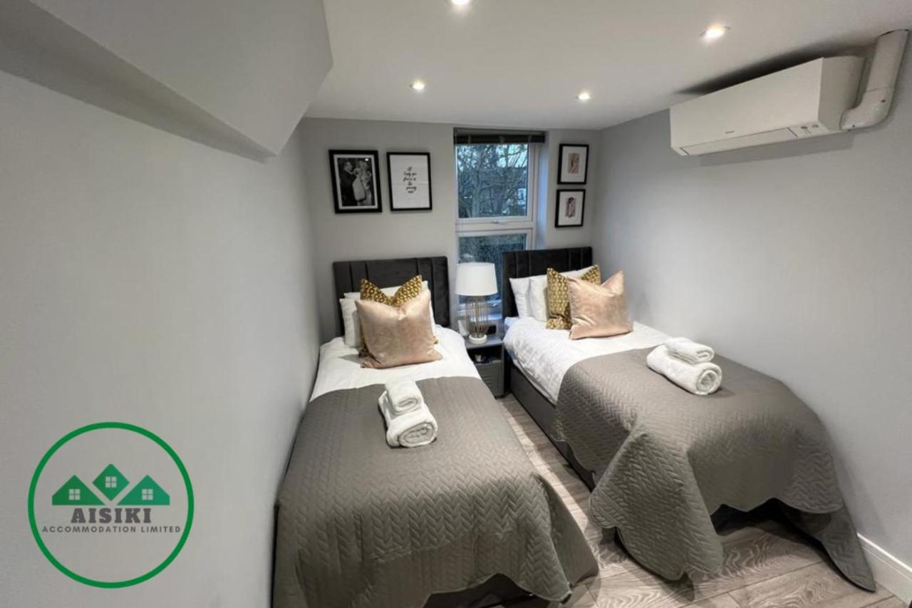 Aisiki Apartments: Pet-Friendly Duplexes with Air Con & Free WiFi Finchley Exterior photo