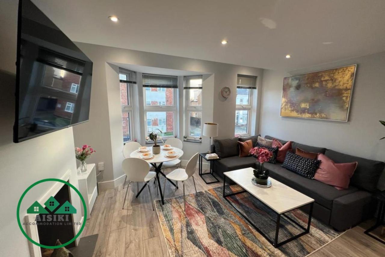 Aisiki Apartments: Pet-Friendly Duplexes with Air Con & Free WiFi Finchley Exterior photo